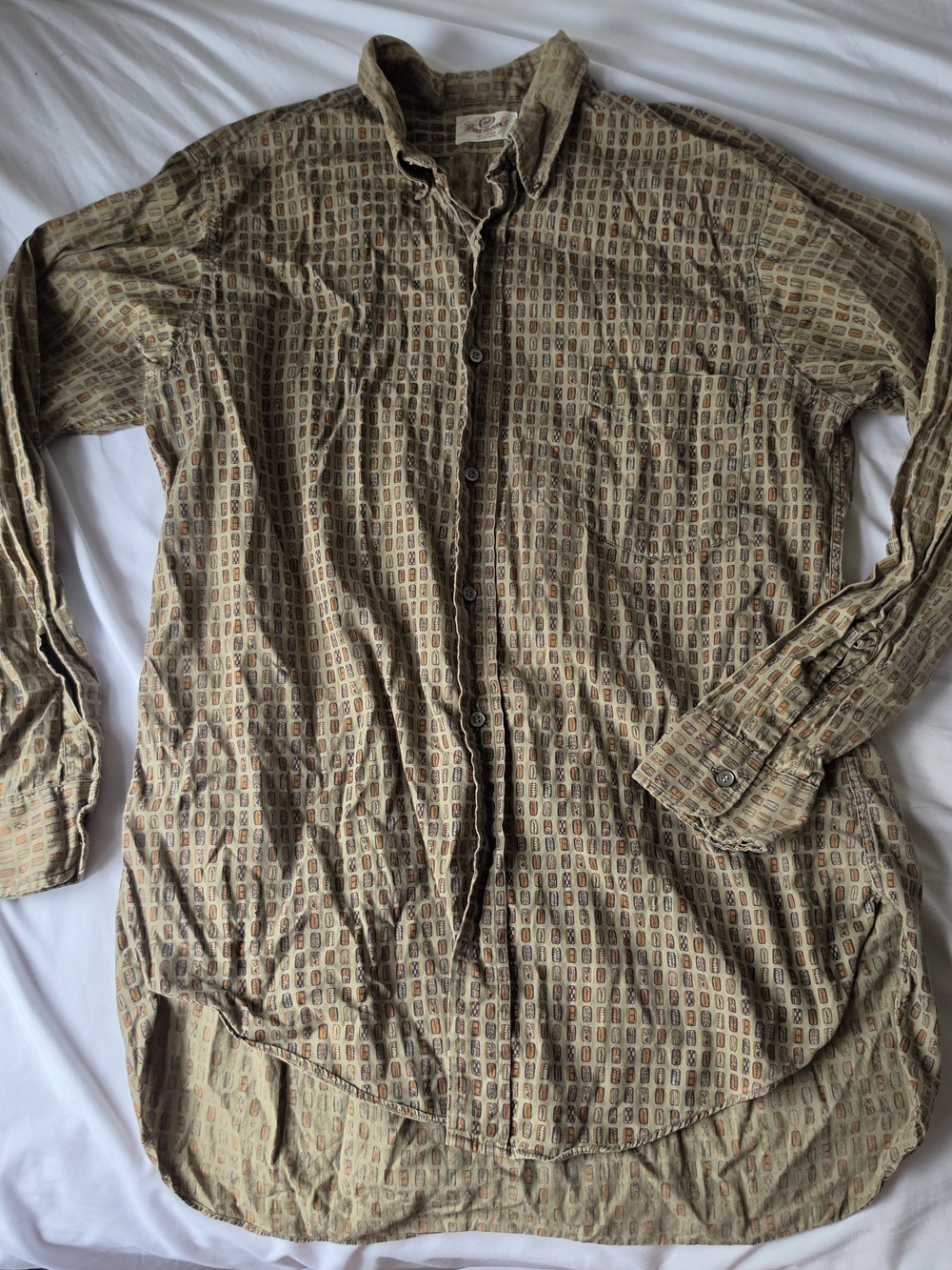 Vintage Van Heusen 70s Men's Button Down Long Sleeve Shirt Size M Graphic Print